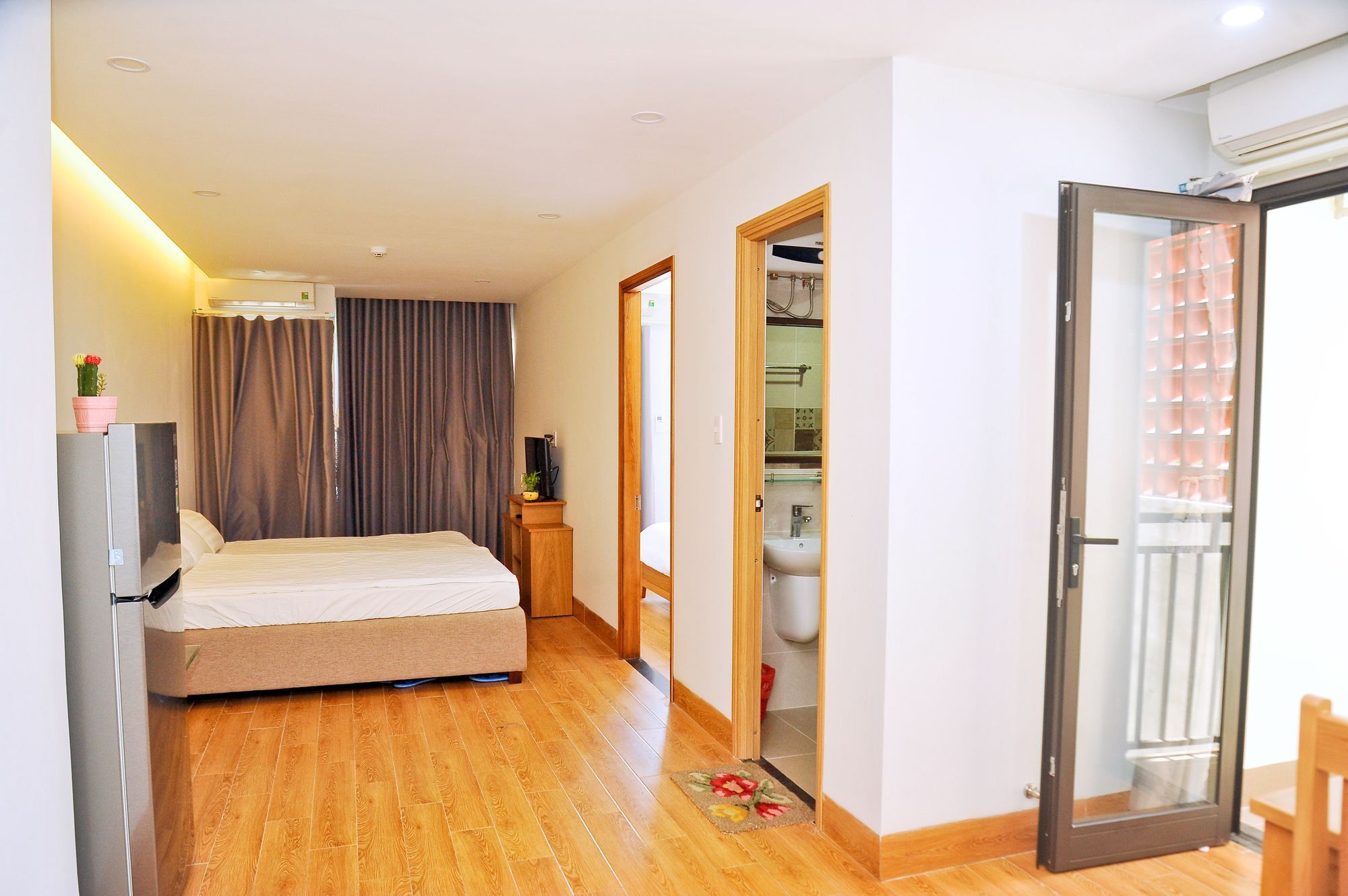 Flower Apartment Da Nang Bagian luar foto