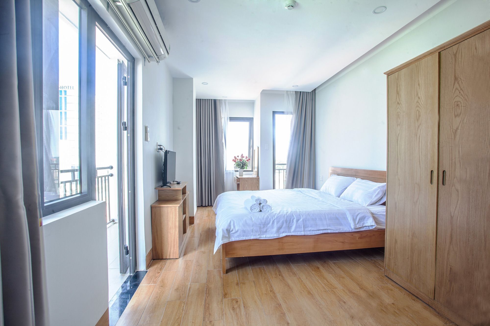 Flower Apartment Da Nang Bagian luar foto